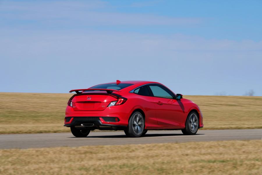  Honda Civic Si Coupe 2017 года  (NA) (фото 37 из 79)